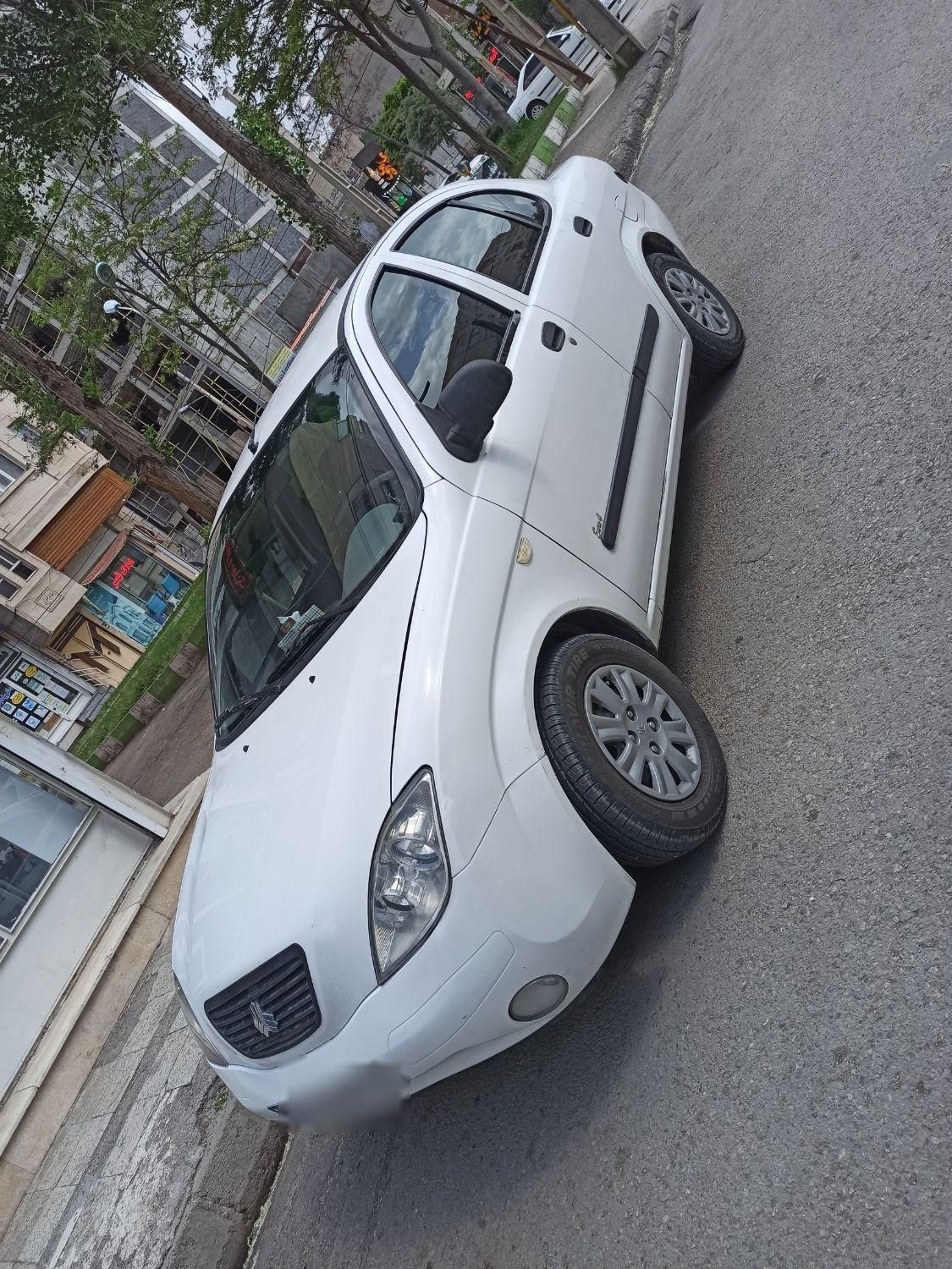 تیبا صندوق دار SX - 1393