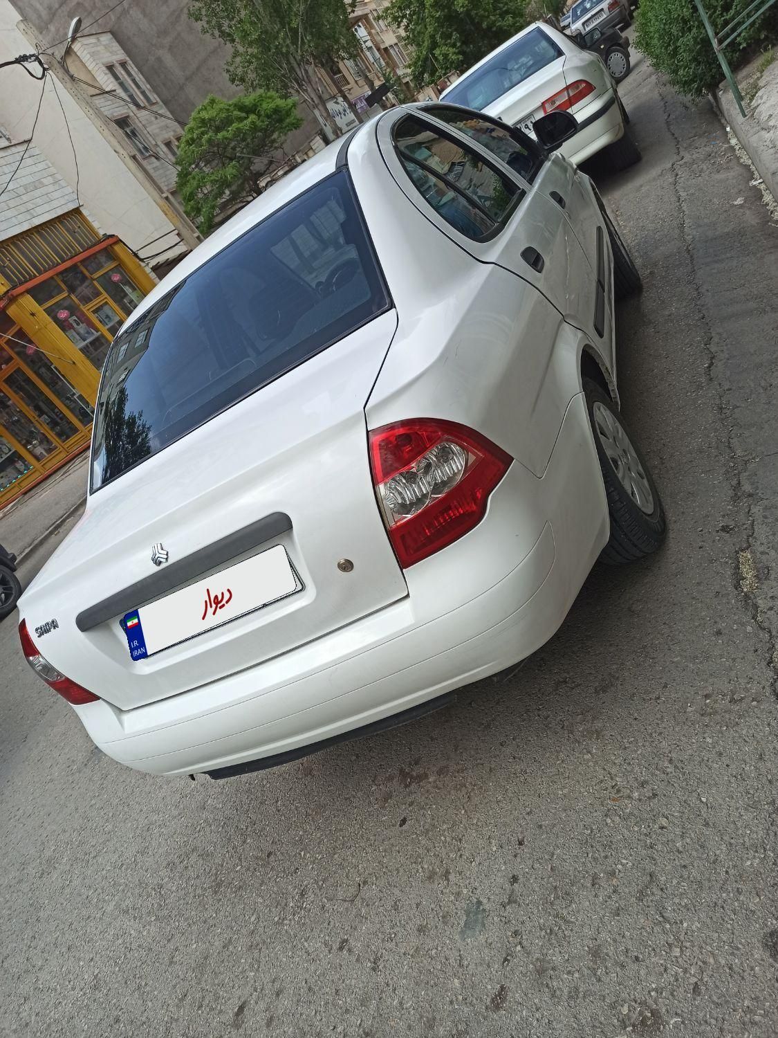 تیبا صندوق دار SX - 1393