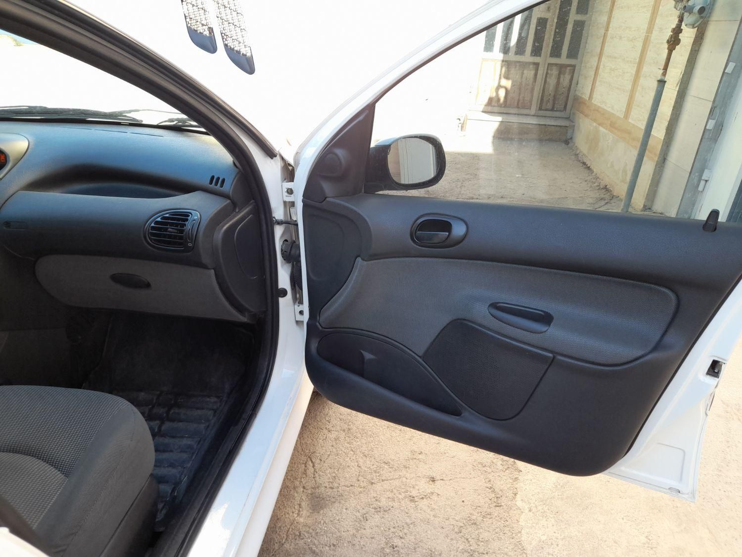 پژو 206 SD v8 - 1393