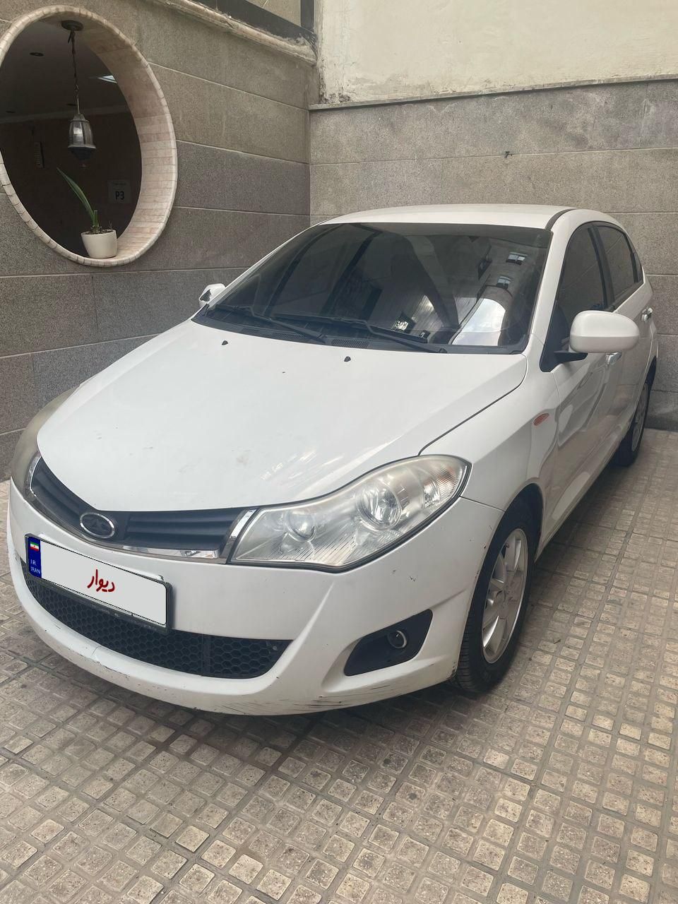 ام وی ام 315 هاچ بک ساده دنده ای - 2014