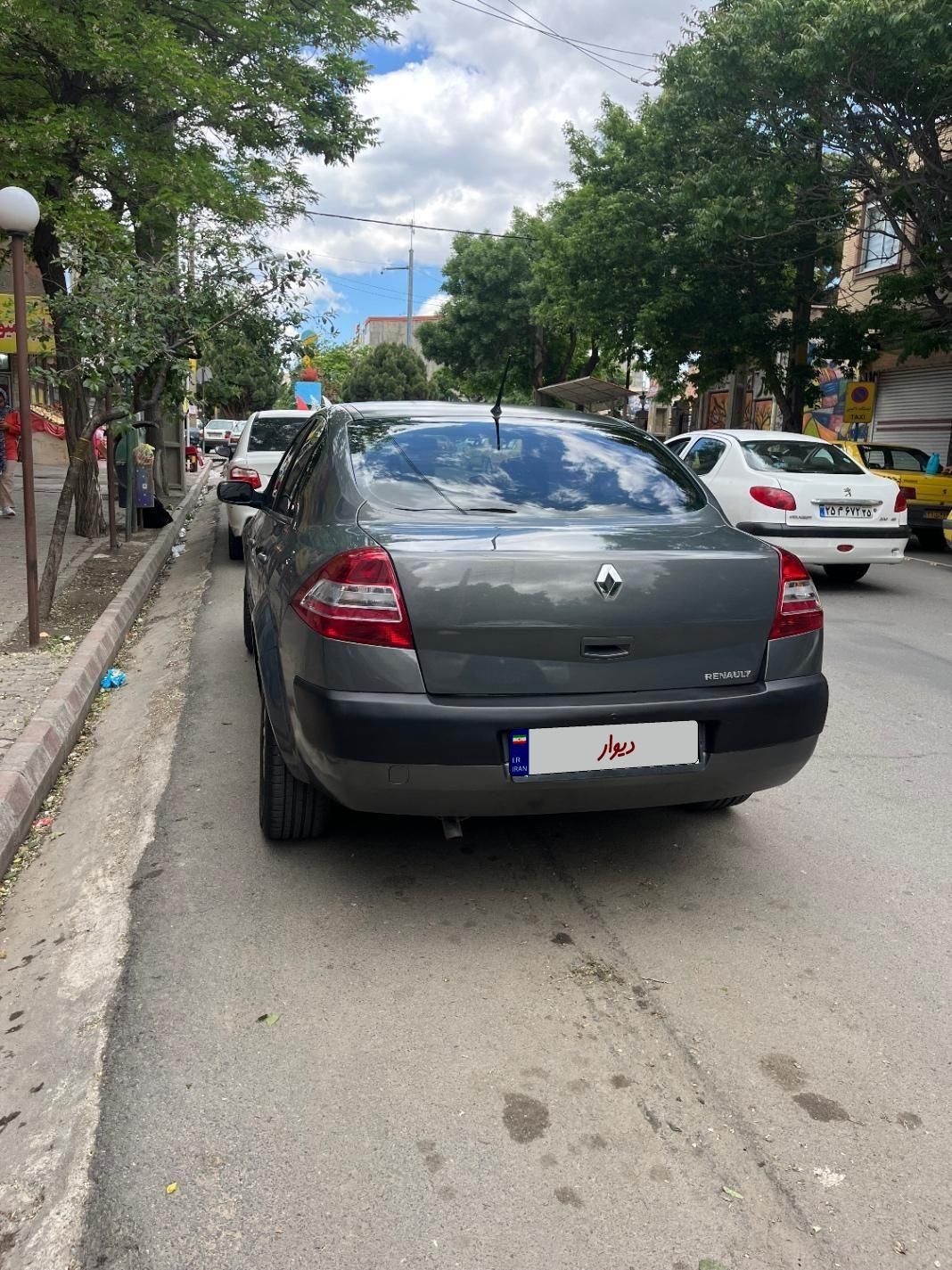 رنو مگان دنده‌ای 1600 - 2006