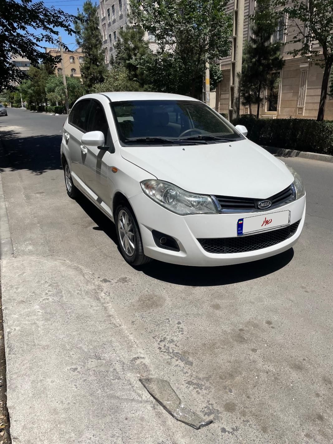 خودرو ام وی ام، 315 هاچ بک آگهی ann_18067393