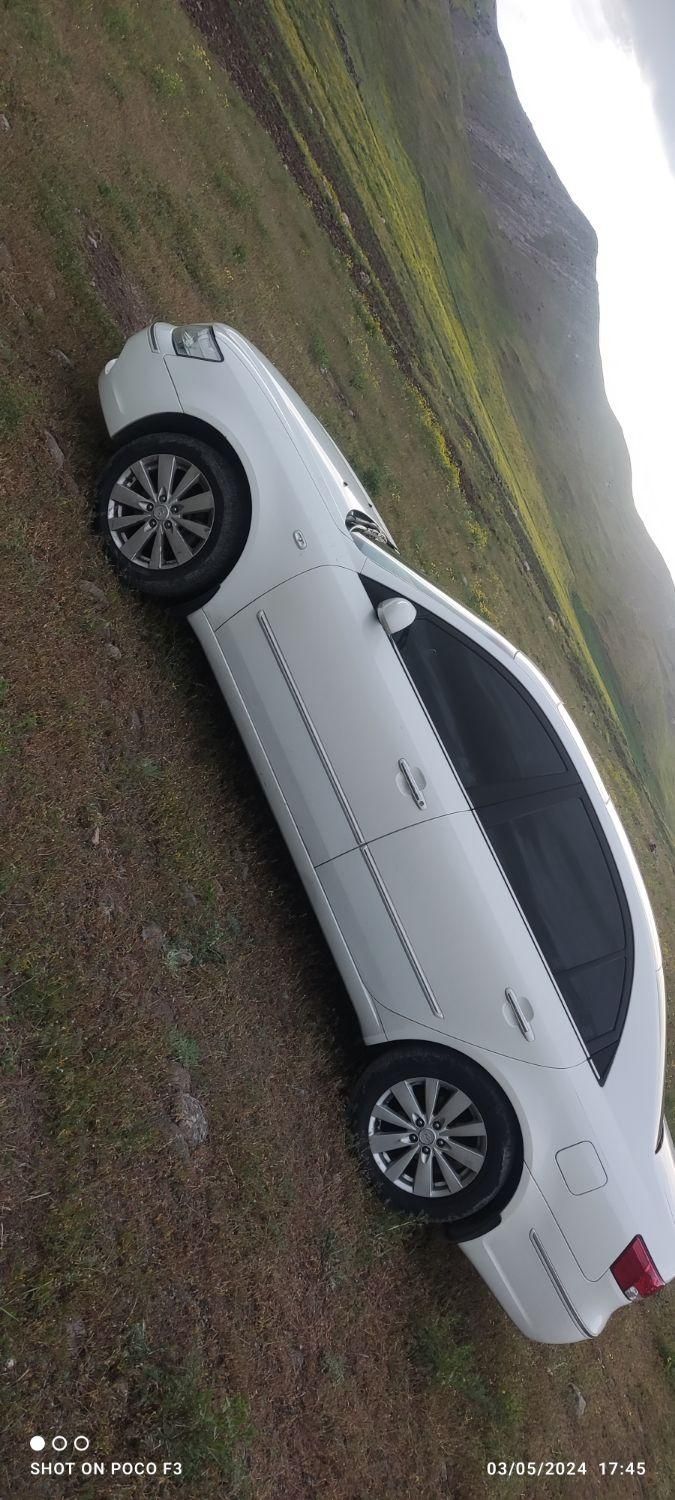هیوندای سوناتا اتوماتیک NF 2400 - 2009
