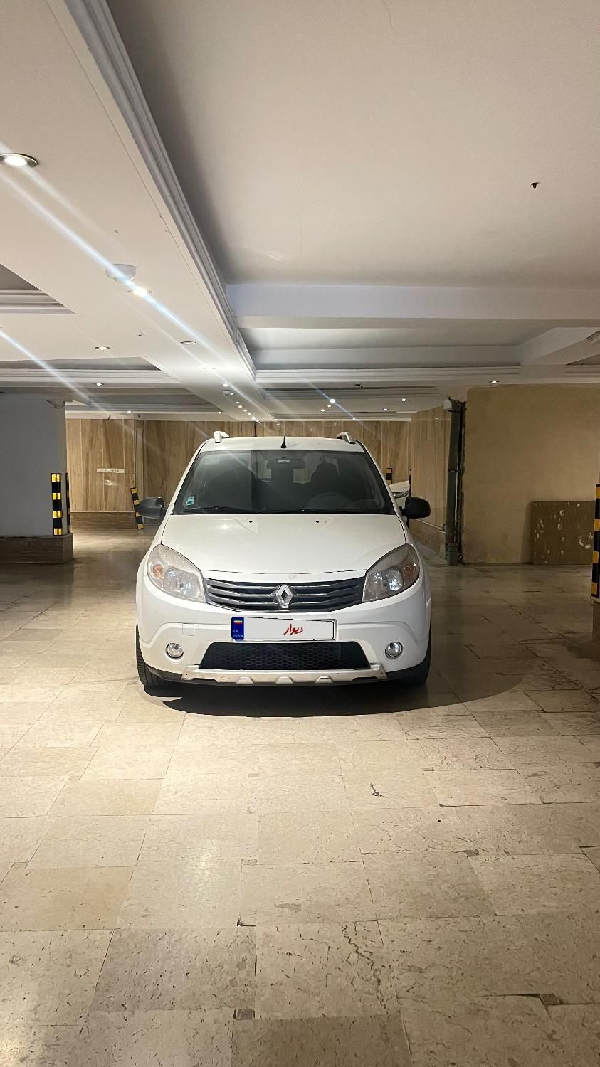 خودرو رنو، ساندرو آگهی ann_18068377