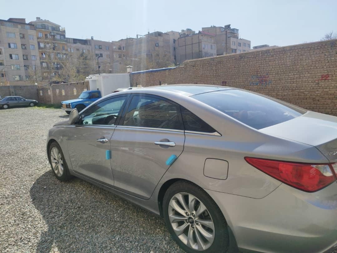 هیوندای سوناتا فول YF - 2011