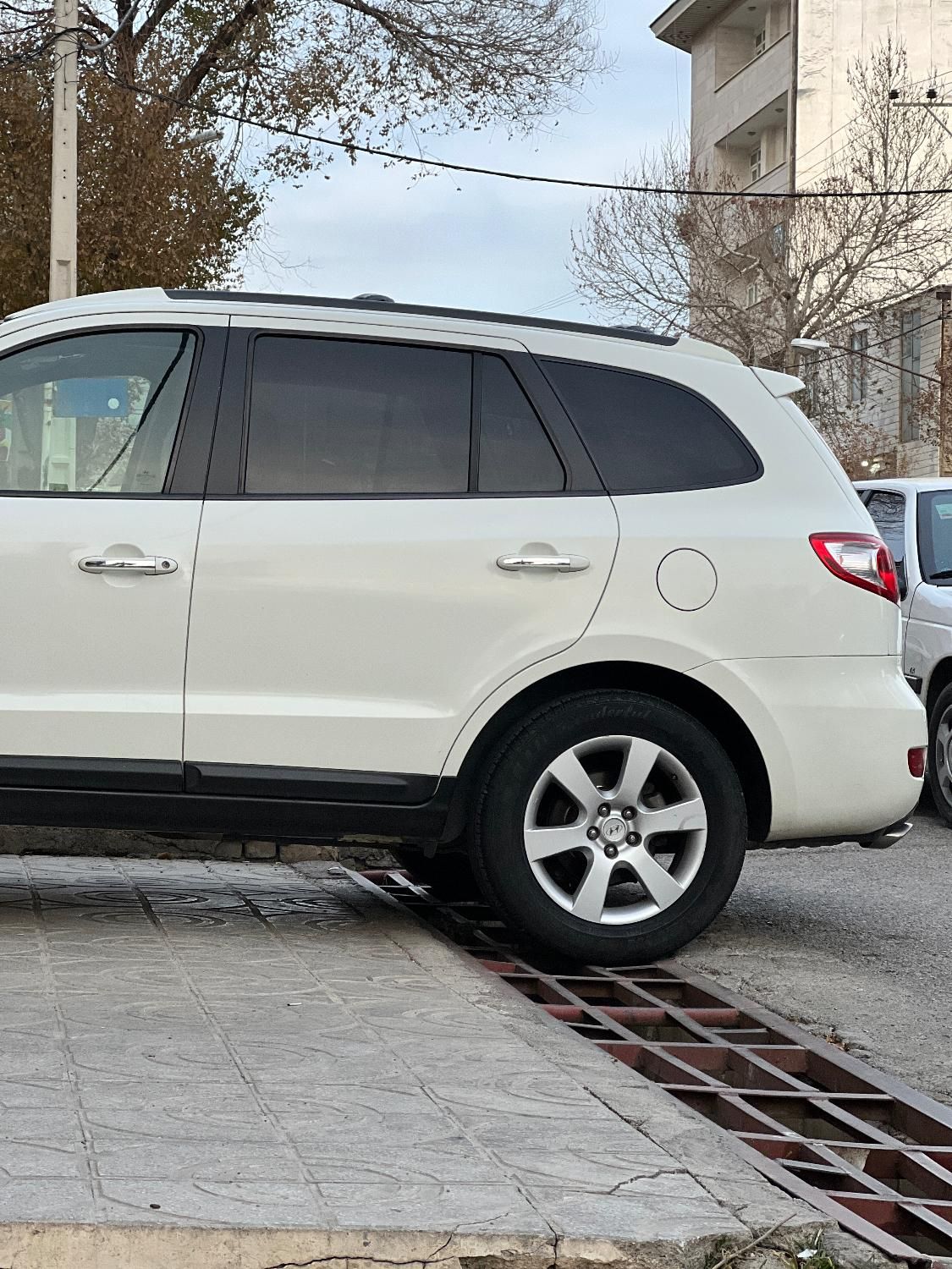 هیوندای سانتافه 6 سیلندر - 2009
