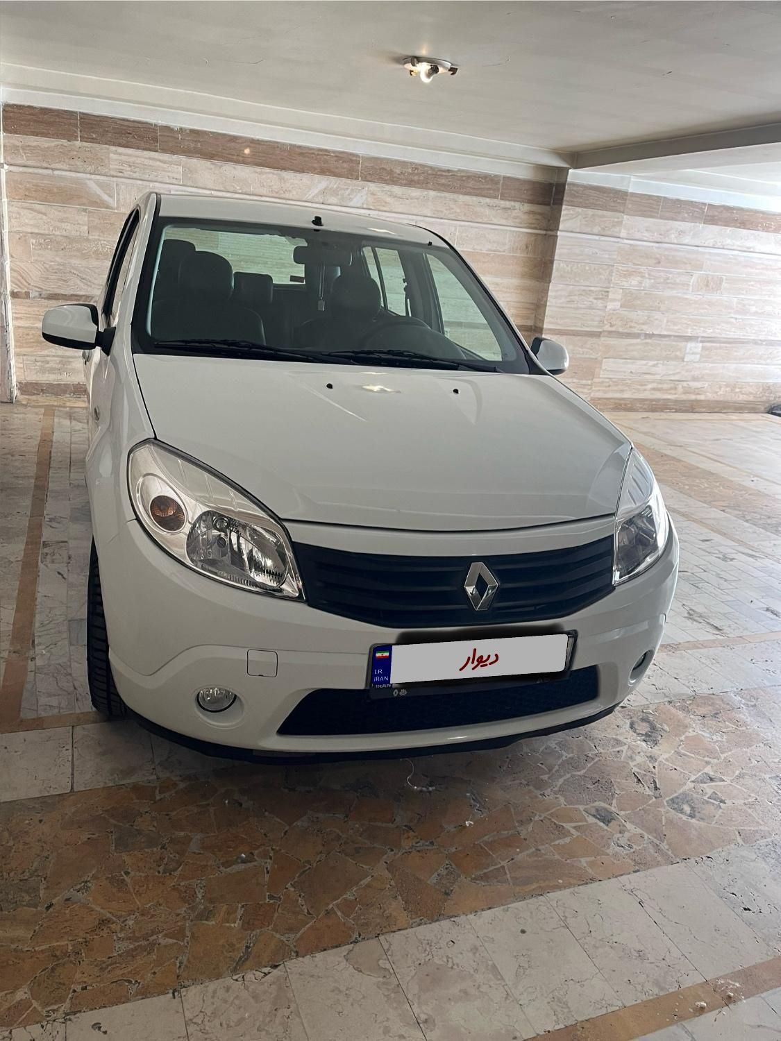 خودرو رنو، ساندرو آگهی ann_18069358