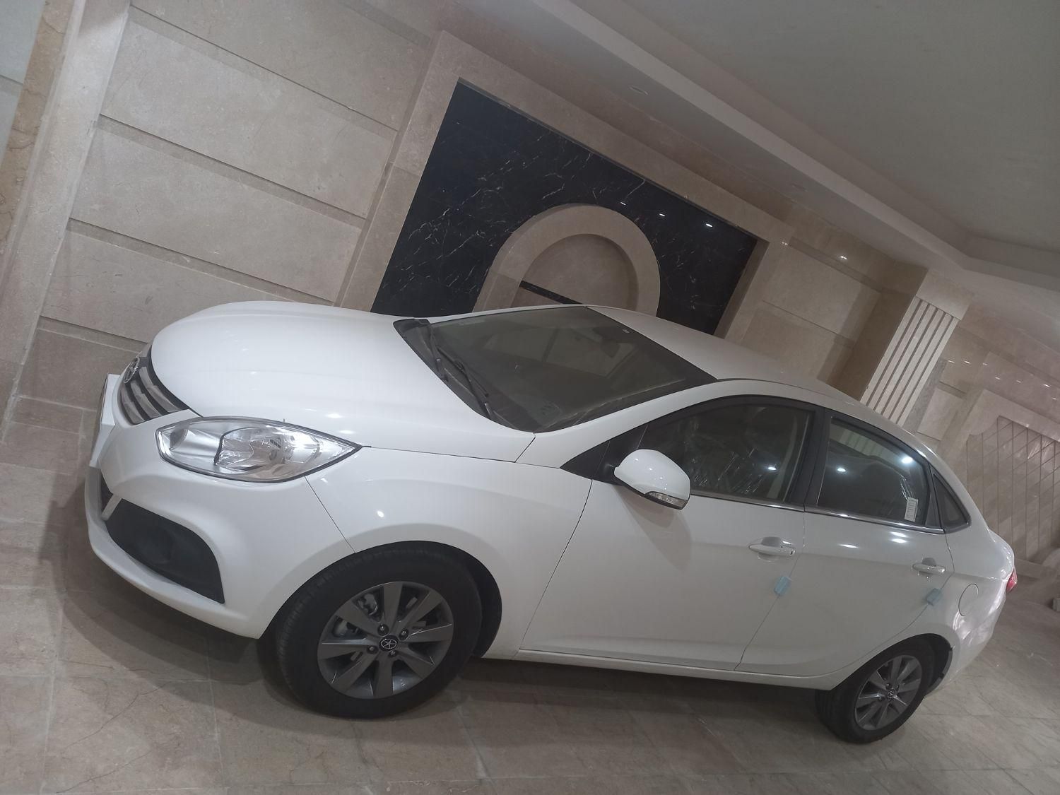 جک J4 اتوماتیک - 2025
