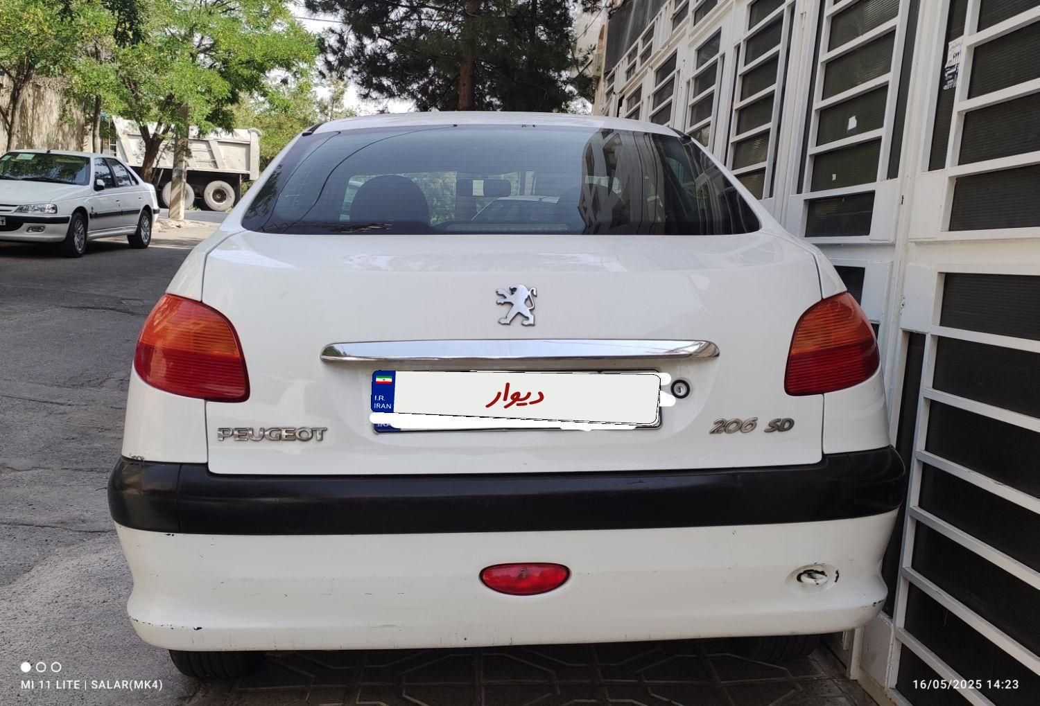 پژو 206 SD v1 - 1389