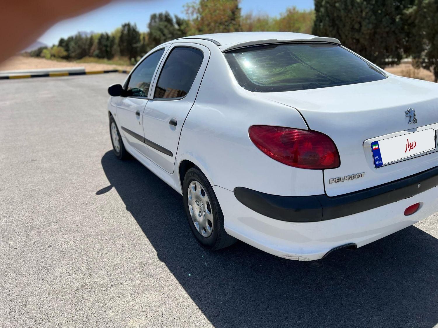 پژو 206 SD v8 - 1390
