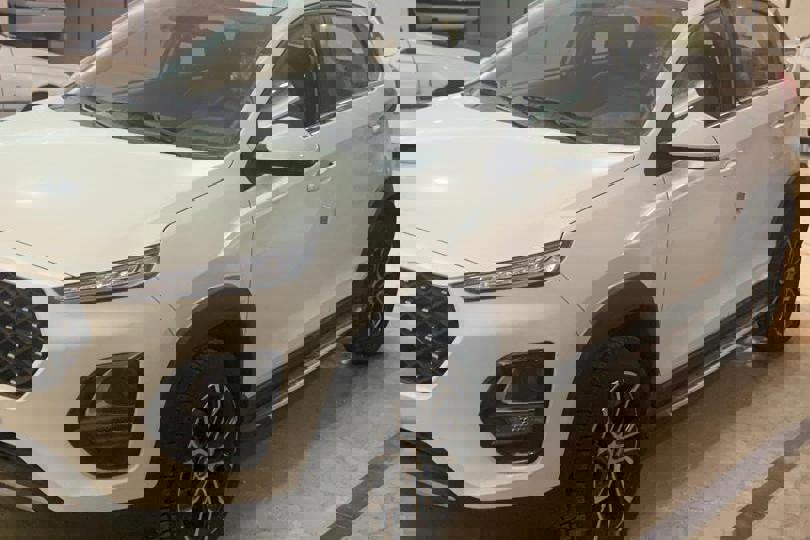 ام وی ام X22 پرو دنده‌ای - 1402