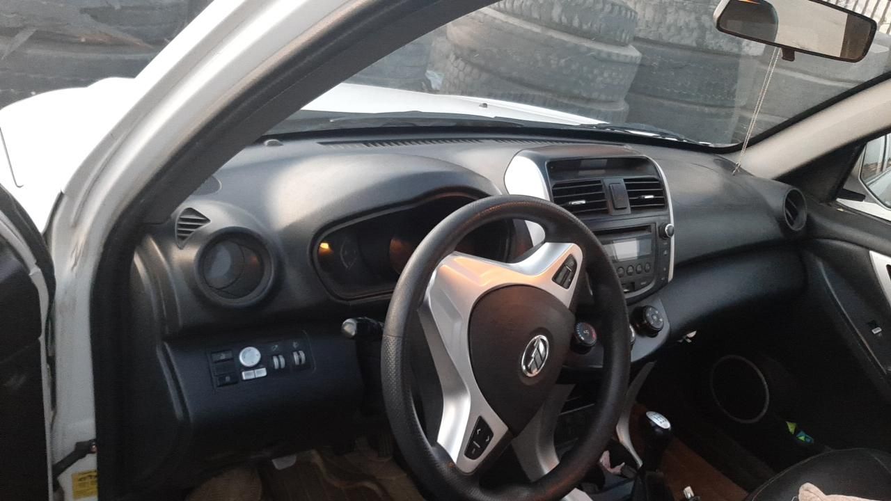 لیفان X60 دنده‌ای - 2014
