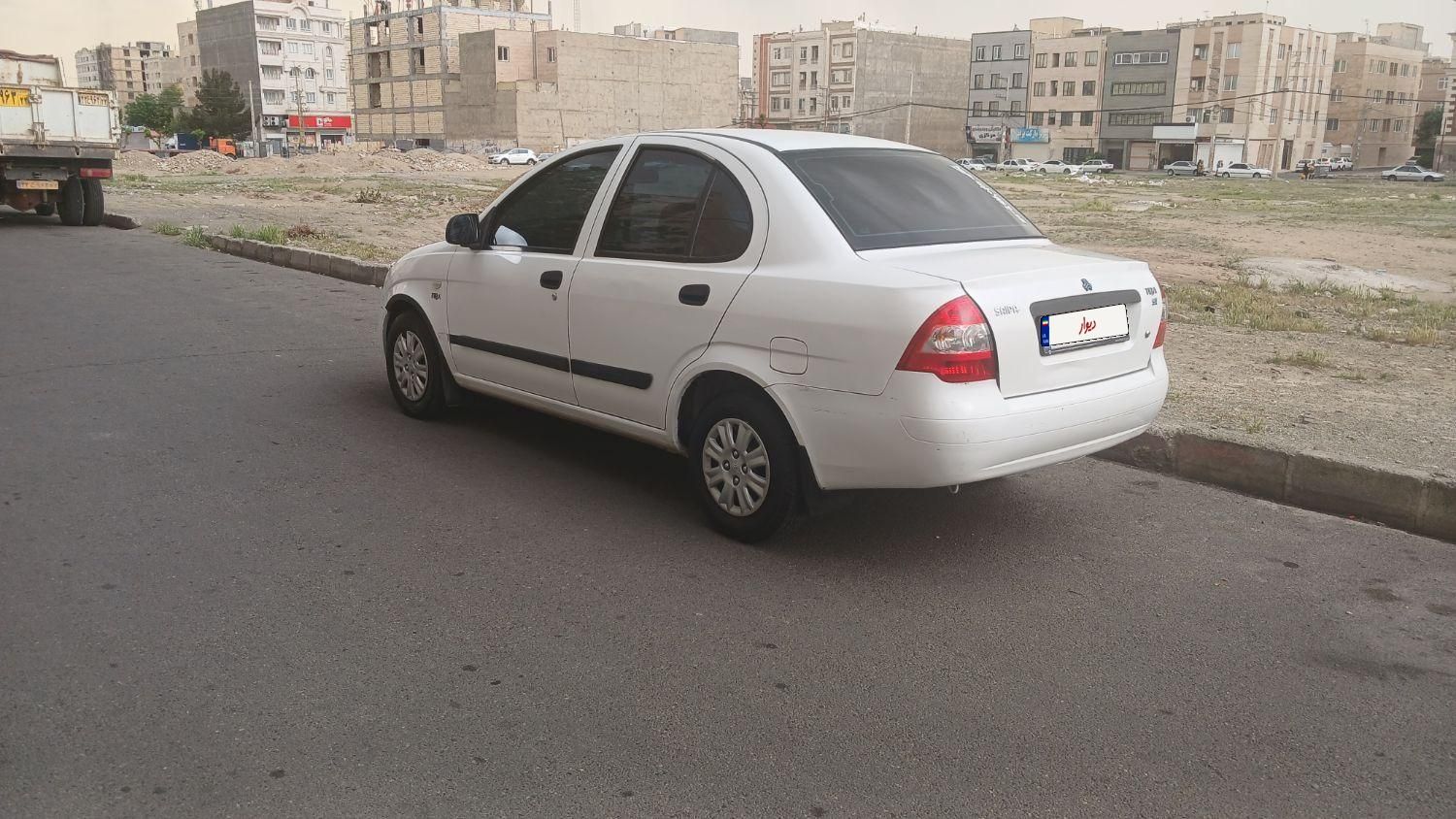 تیبا صندوق دار SX - 1391