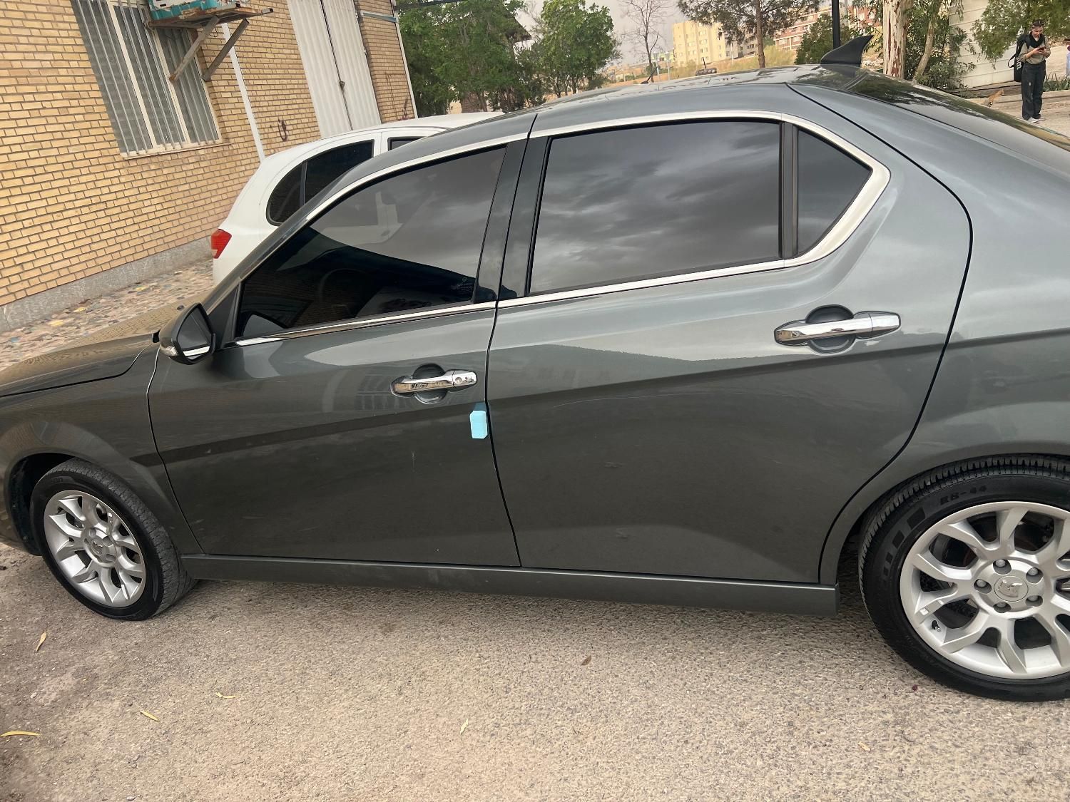 خودرو دنا، پلاس آگهی ann_18072739