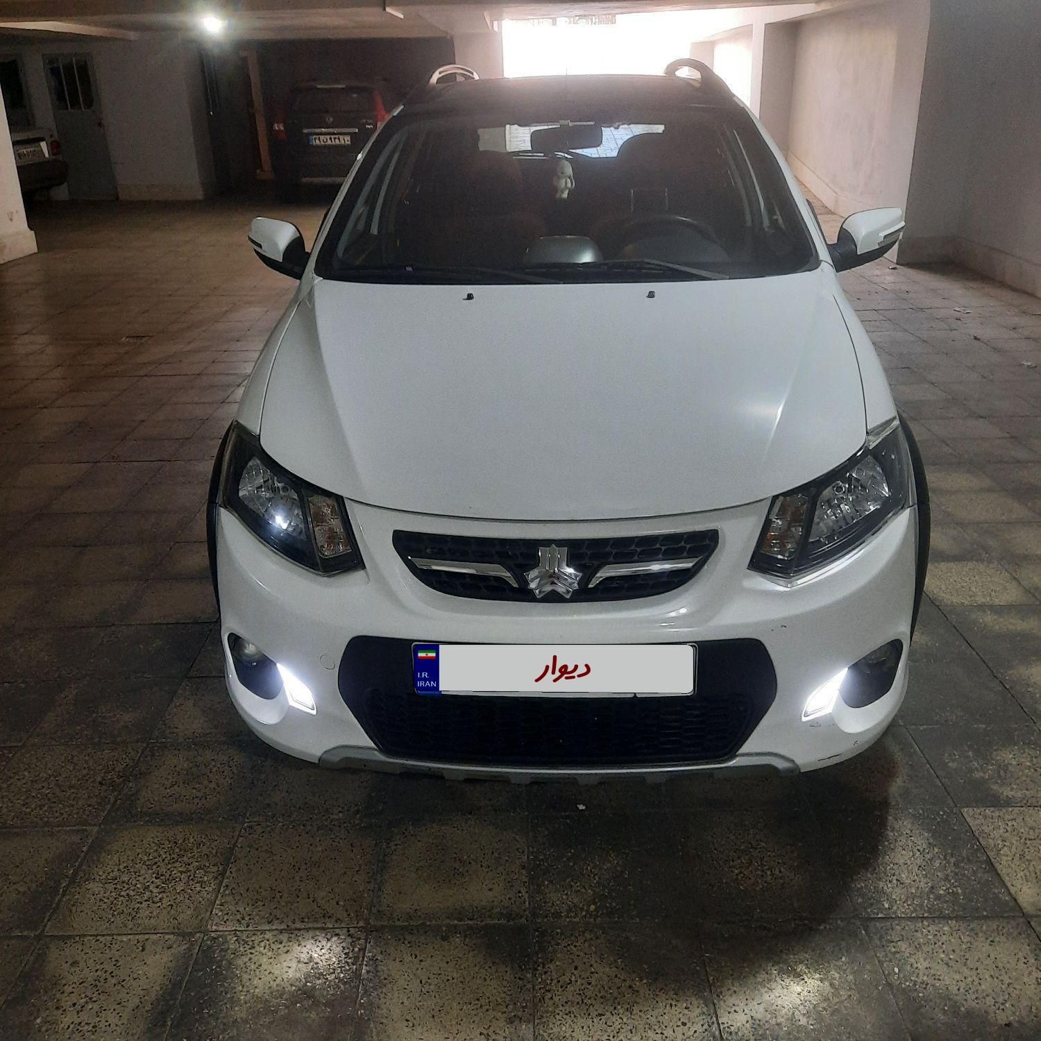 خودرو کوییک، R آگهی ann_18072766