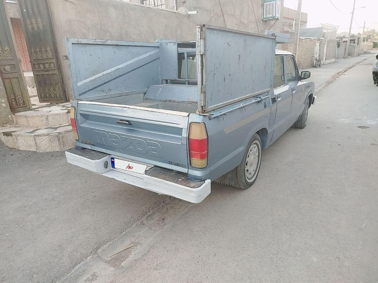 مزدا وانت دو کابین دنده‌ای - 1390