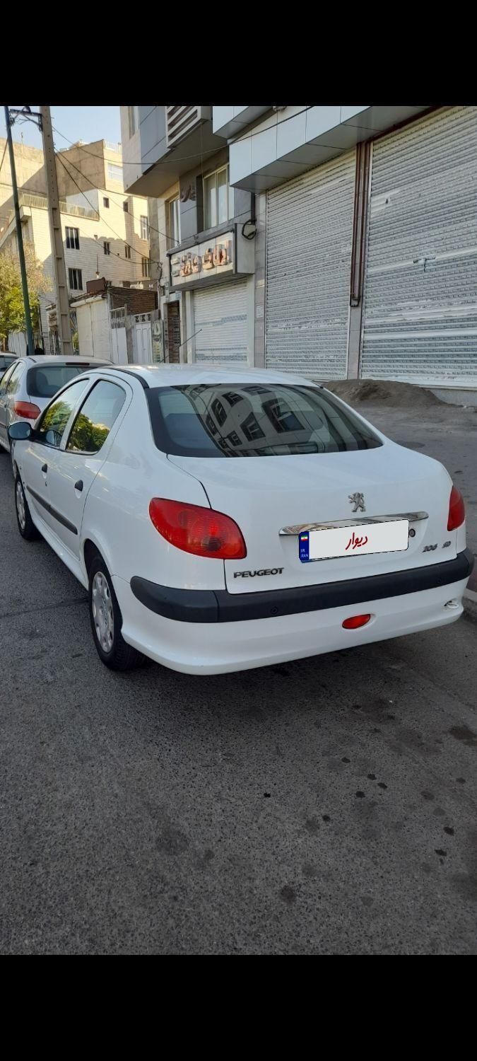 پژو 206 SD v8 - 1395