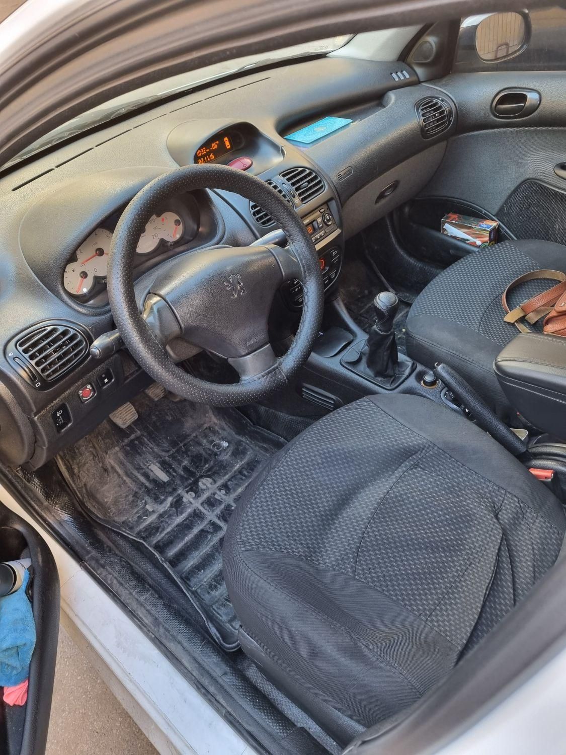 پژو 206 SD v8 - 1393