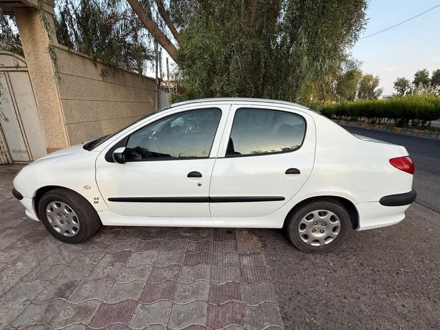 پژو 206 SD v8 - 1395