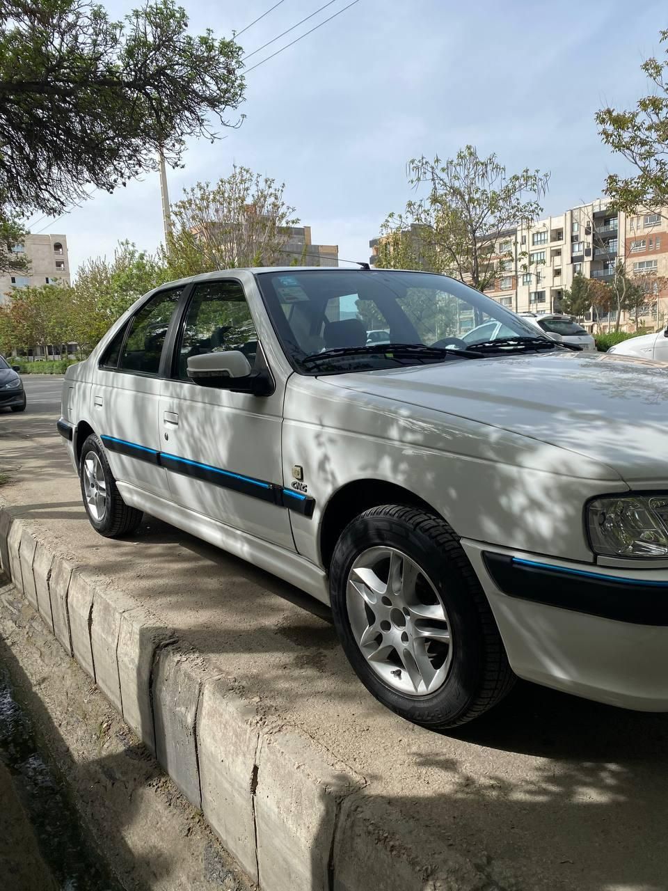 خودرو پژو، پارس آگهی ann_18073187