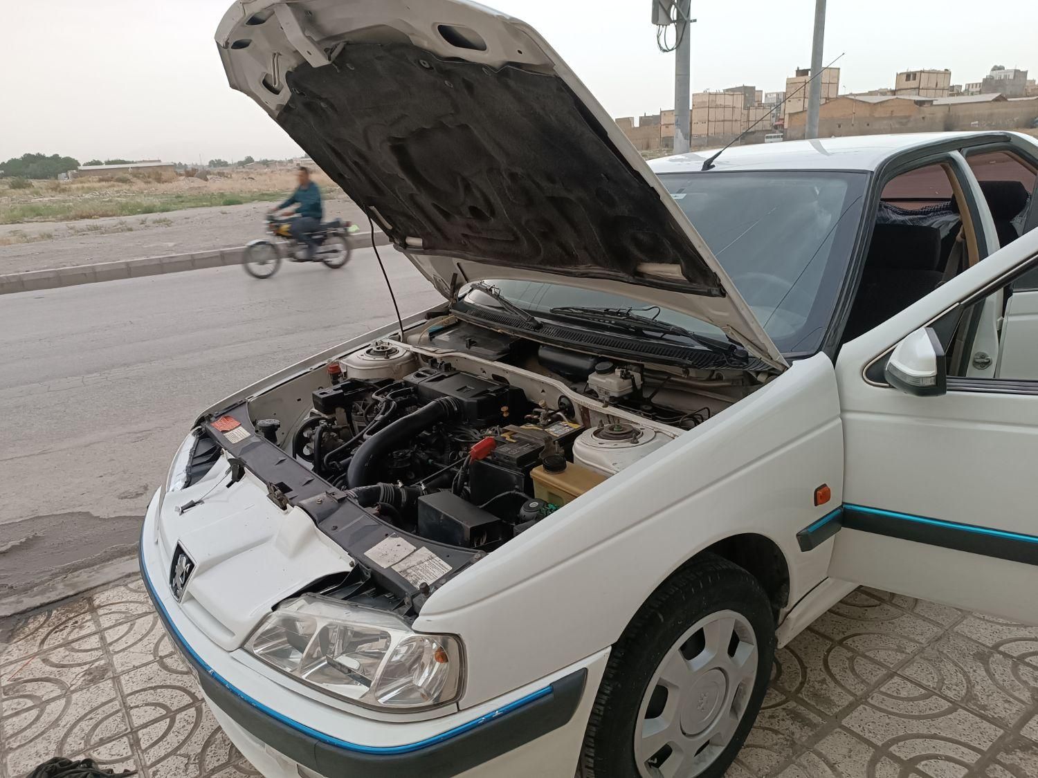 پژو پارس سال - 1393