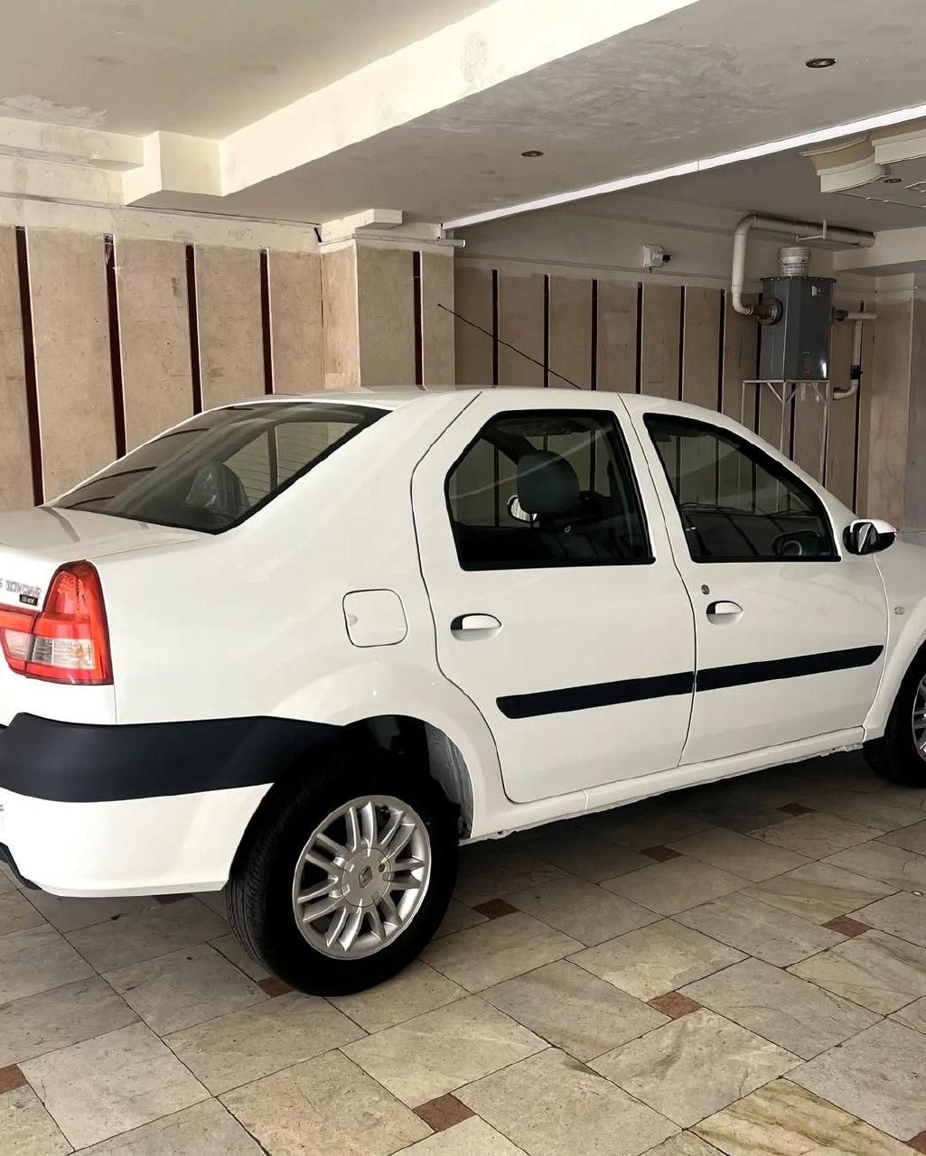 خودرو رنو، تندر 90 آگهی ann_18073595
