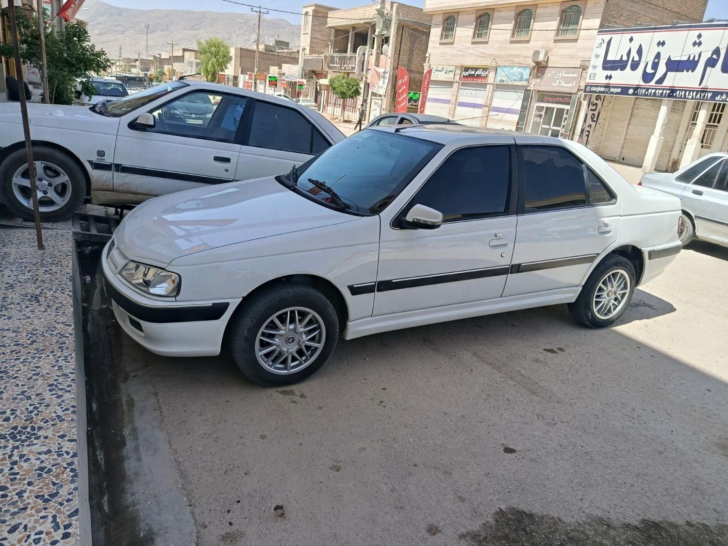 پژو پارس XU7P - 1402