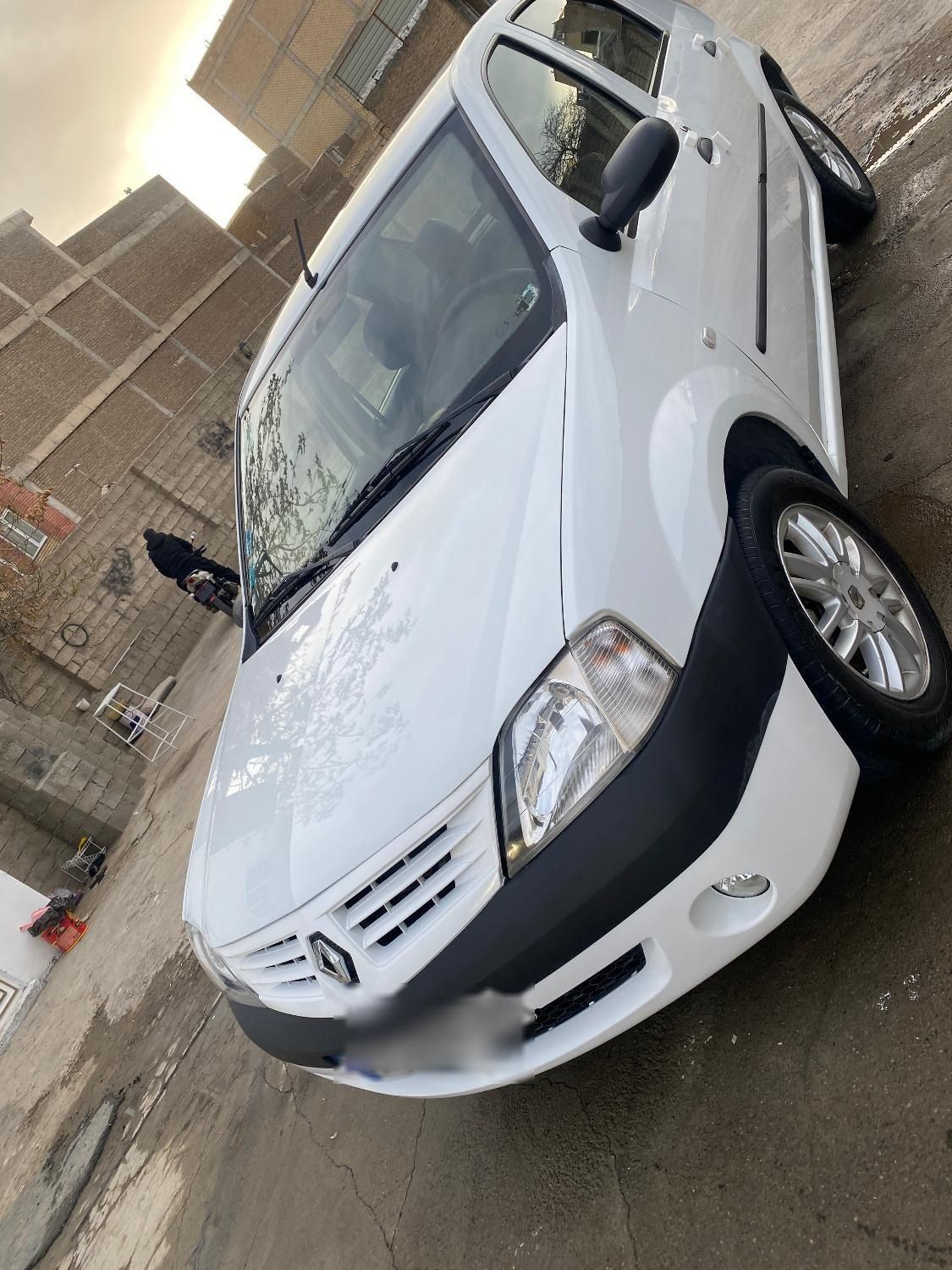 خودرو رنو، تندر 90 آگهی ann_18073937