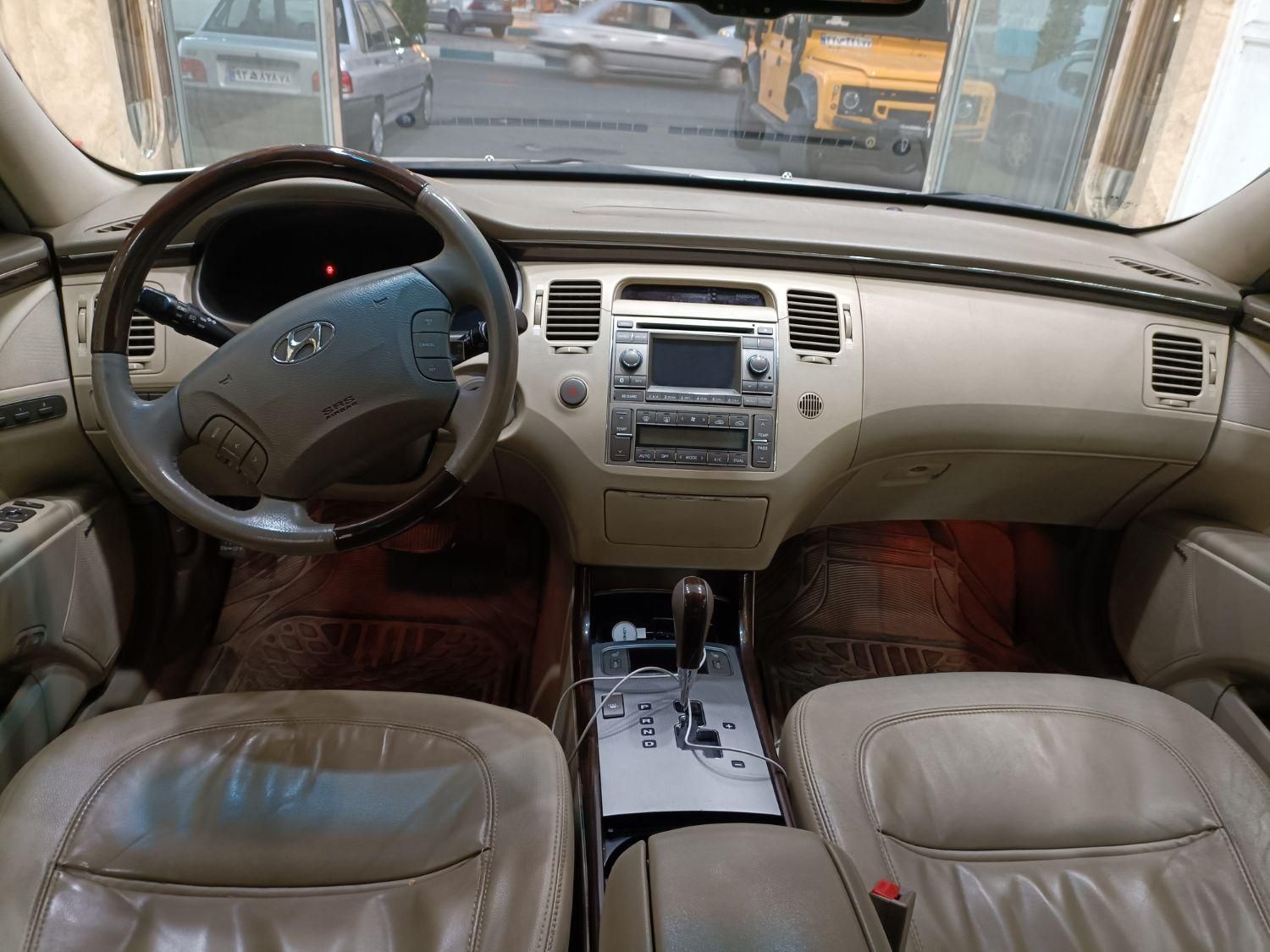 هیوندای آزرا (گرنجور) 3300cc - 2010