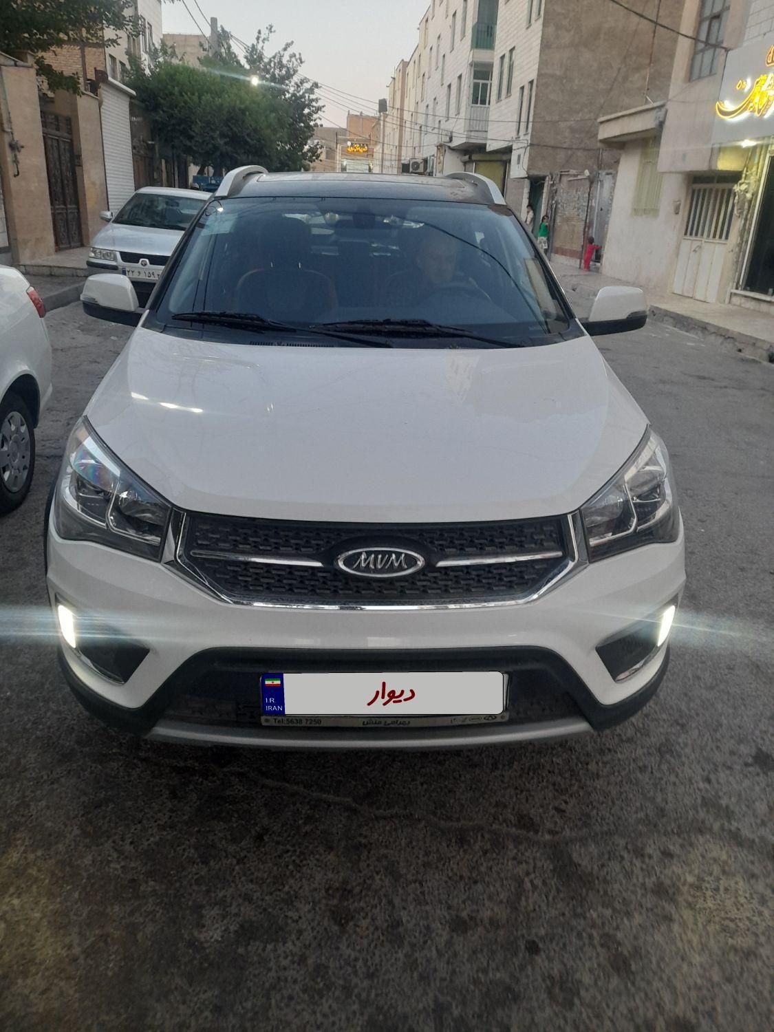 خودرو ام وی ام، X22 آگهی ann_18075650