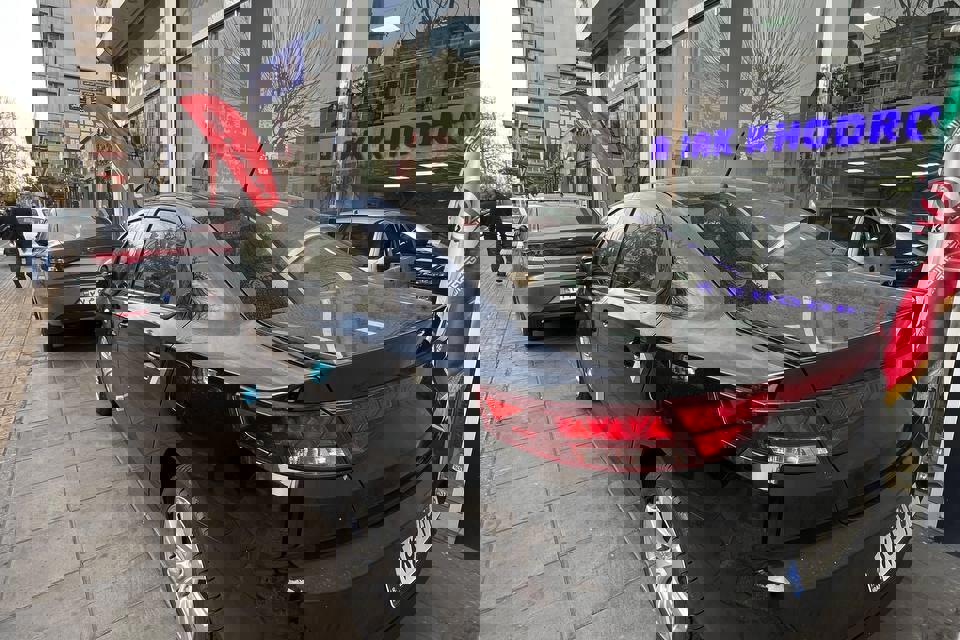 خودرو تارا، دنده‌ای آگهی ann_18076415