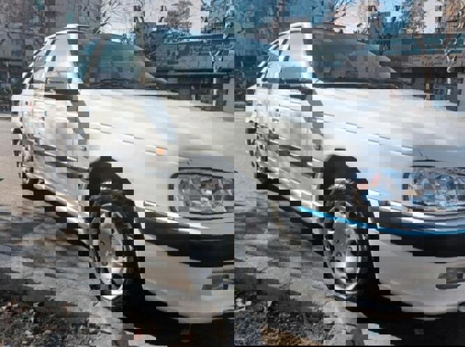 خودرو پژو، پارس آگهی ann_18077148