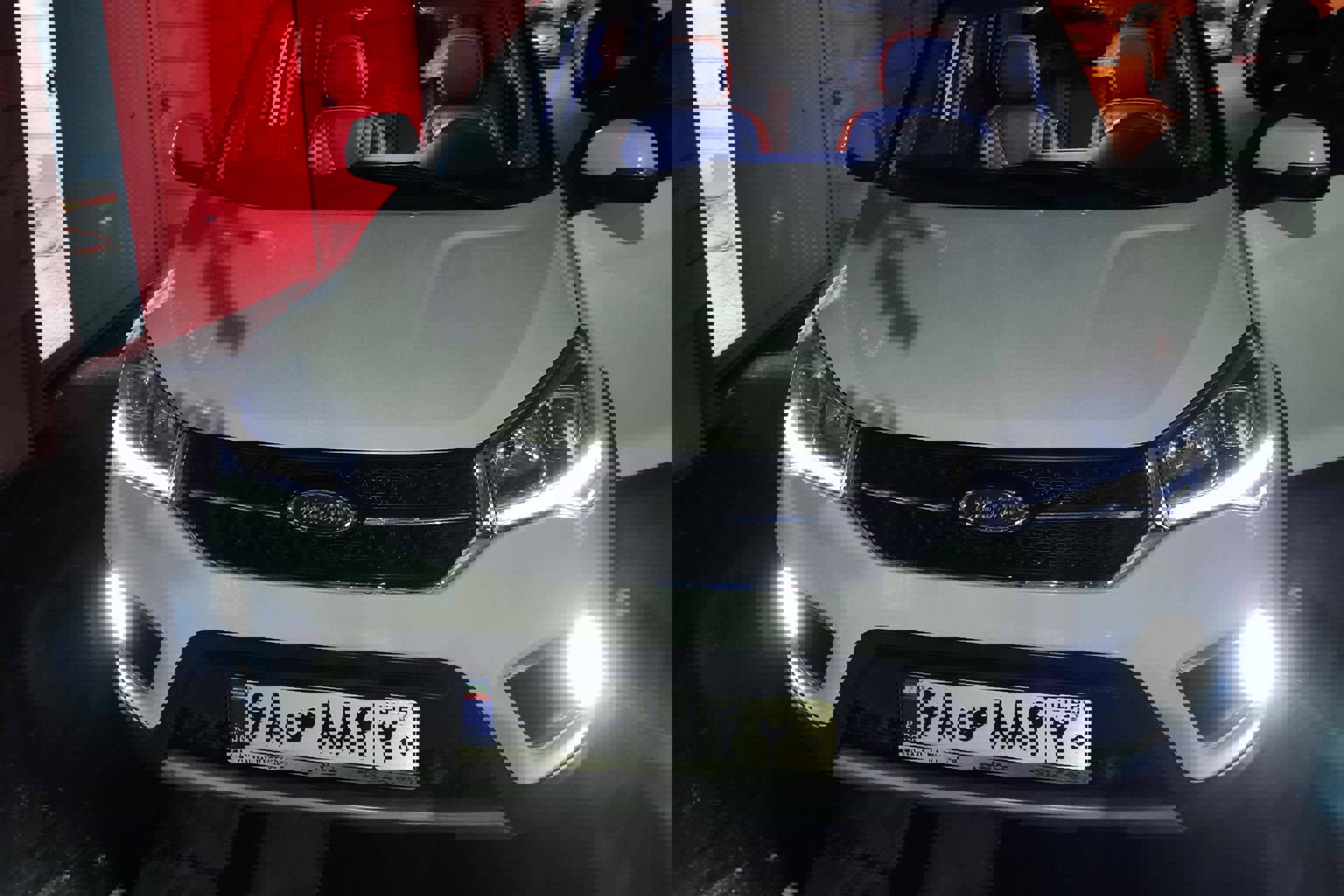 خودرو ام وی ام، X22 آگهی ann_18077794