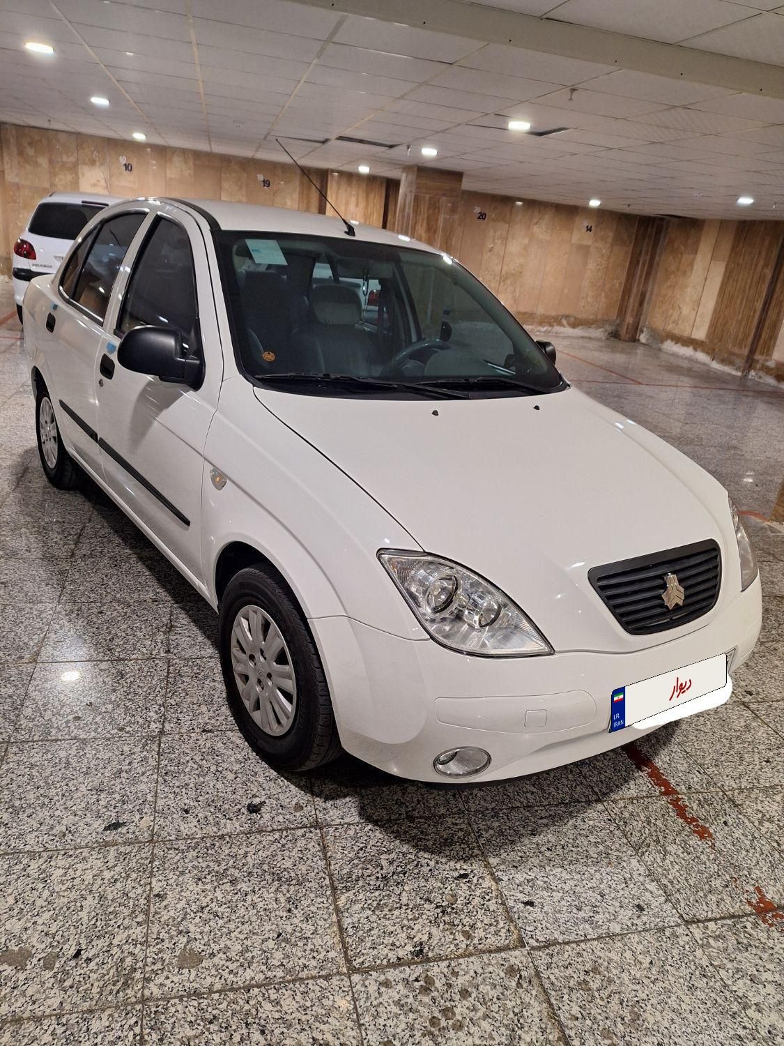 تیبا صندوق دار SX - 1399