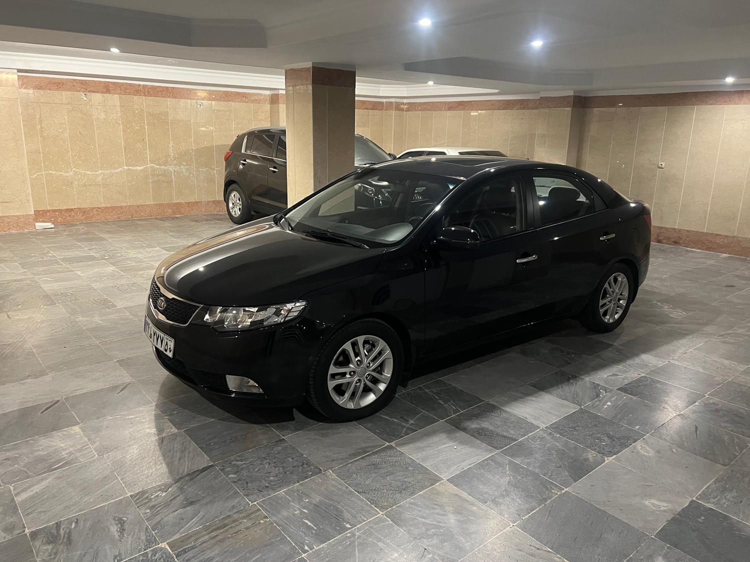 خودرو کیا، سراتو مونتاژ آگهی ann_18079018
