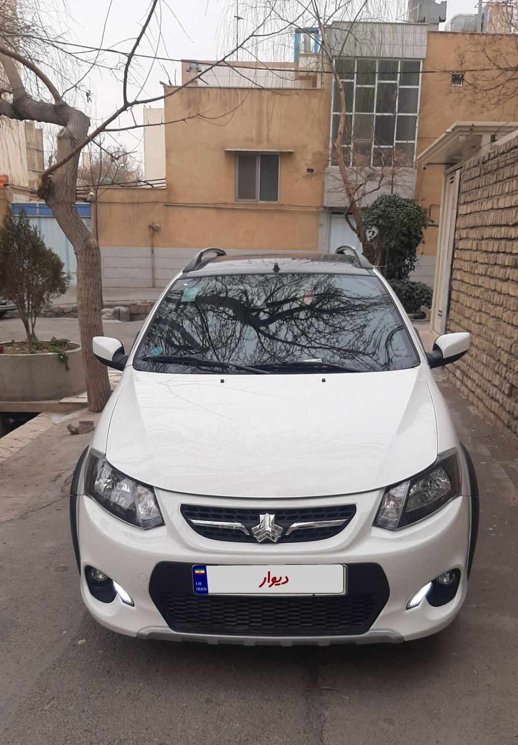 خودرو کوییک، R آگهی ann_18079039
