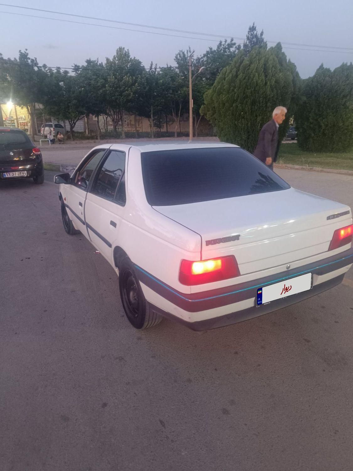 پژو 405 دوگانه سوز GLX - TU5 - 1390