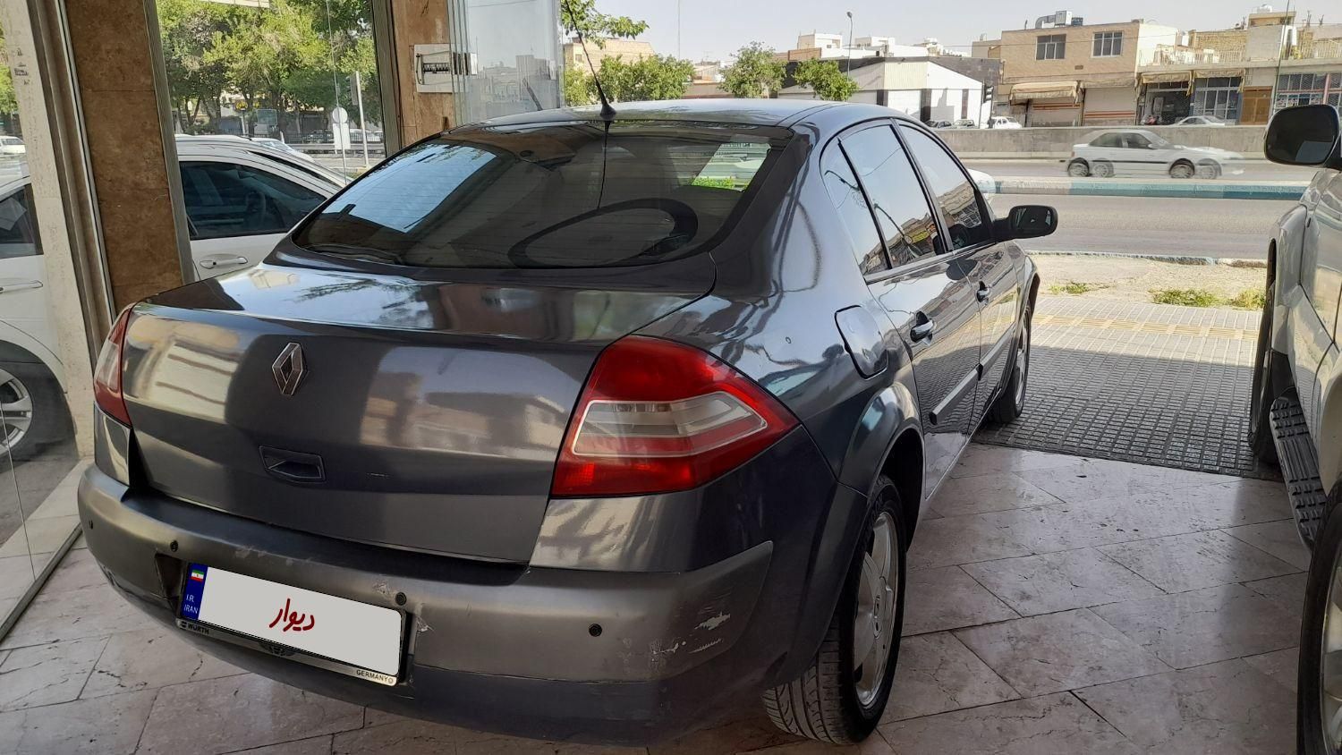 رنو مگان اتوماتیک 2000 - 2006