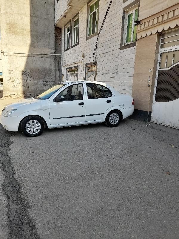تیبا صندوق دار SX - 1398