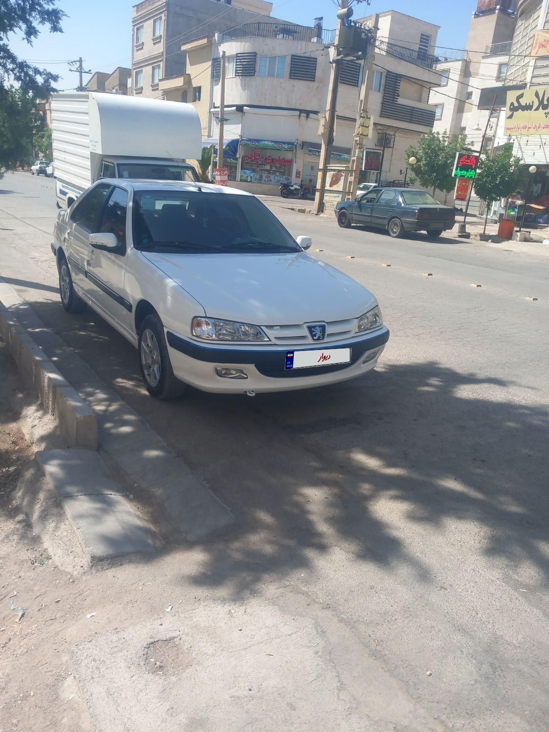 پژو پارس XU7P - 1401