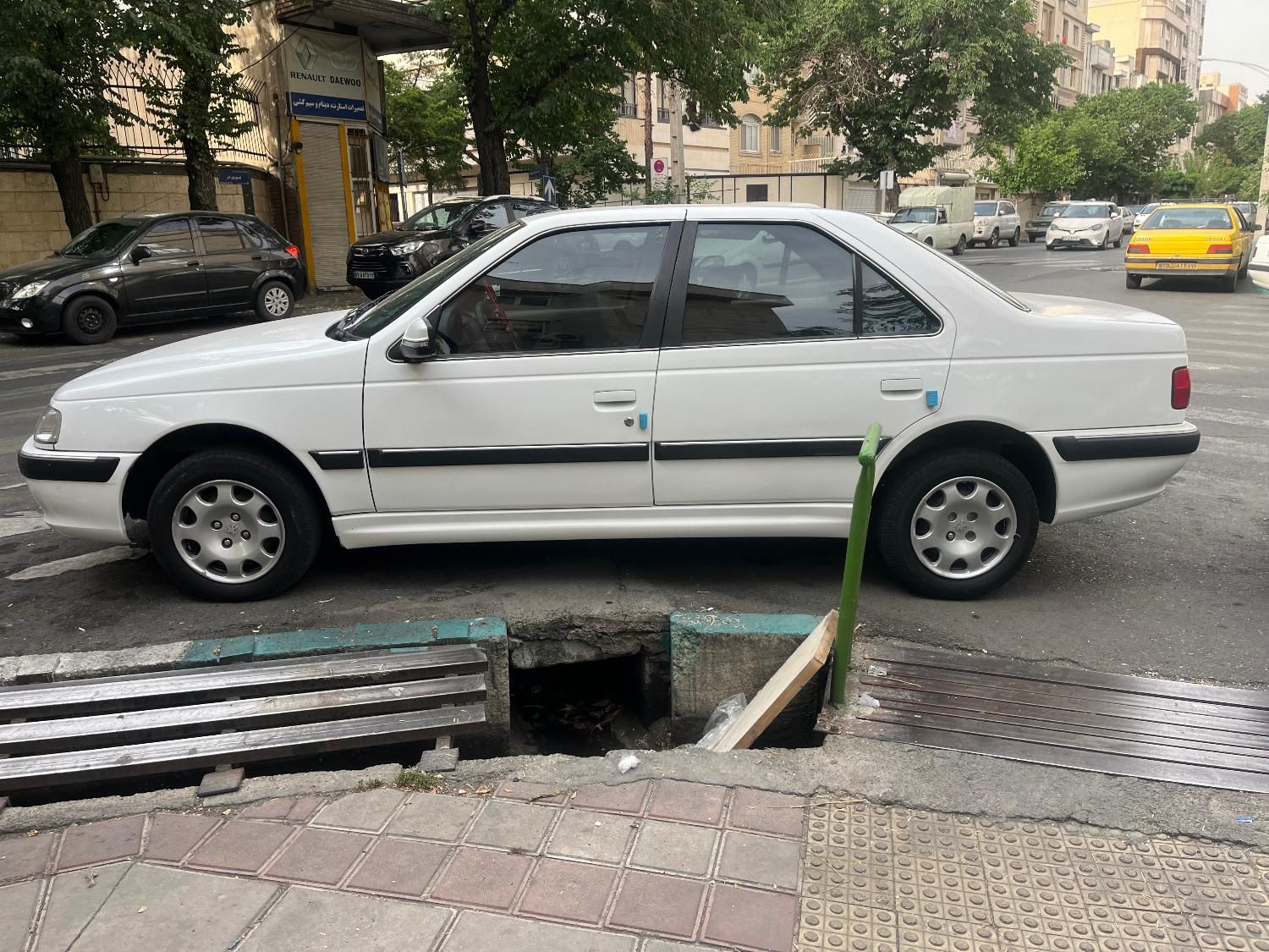 پژو پارس سال - 1400