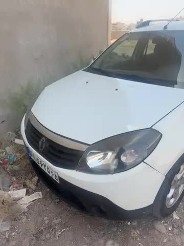 خودرو رنو، ساندرو آگهی ann_18088613