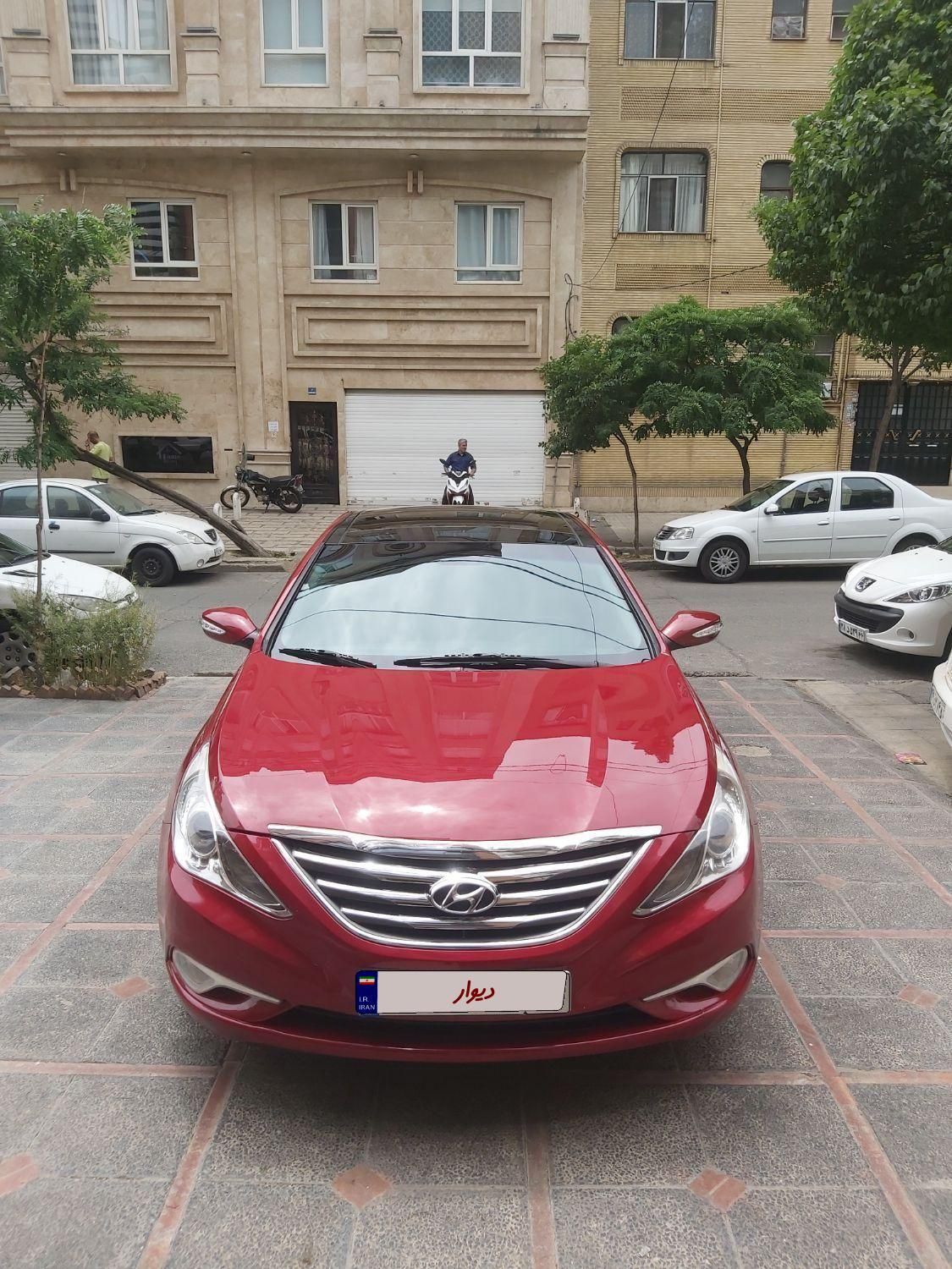 هیوندای سوناتا فول YF - 2012