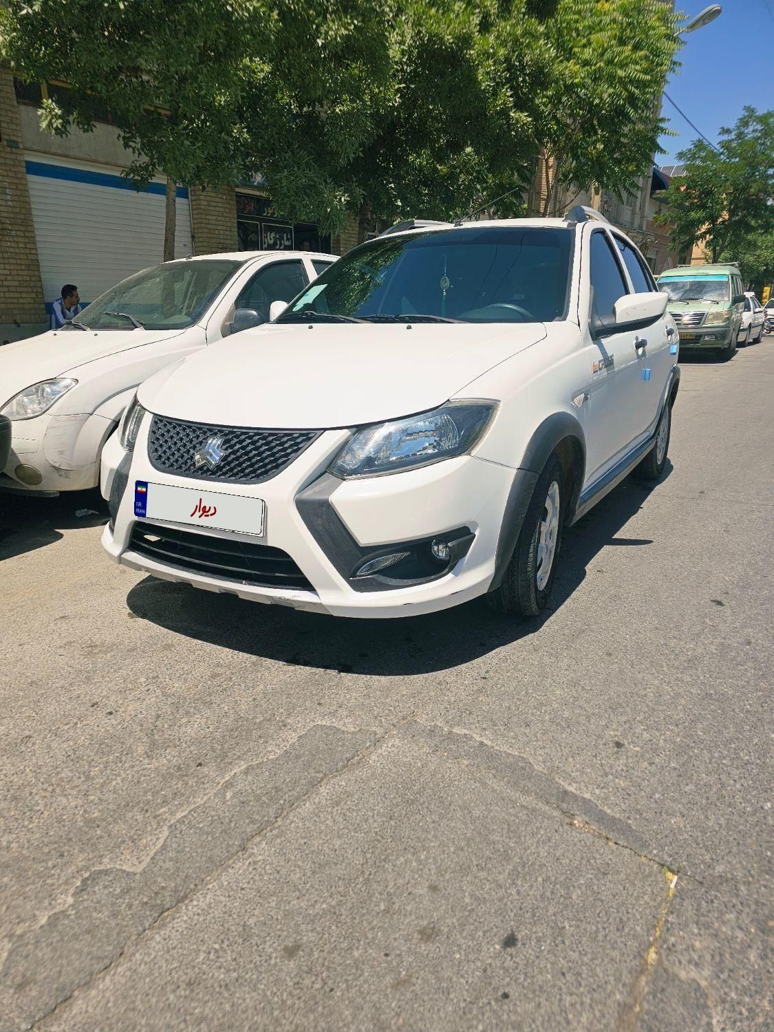 خودرو کوییک، S آگهی ann_18088700