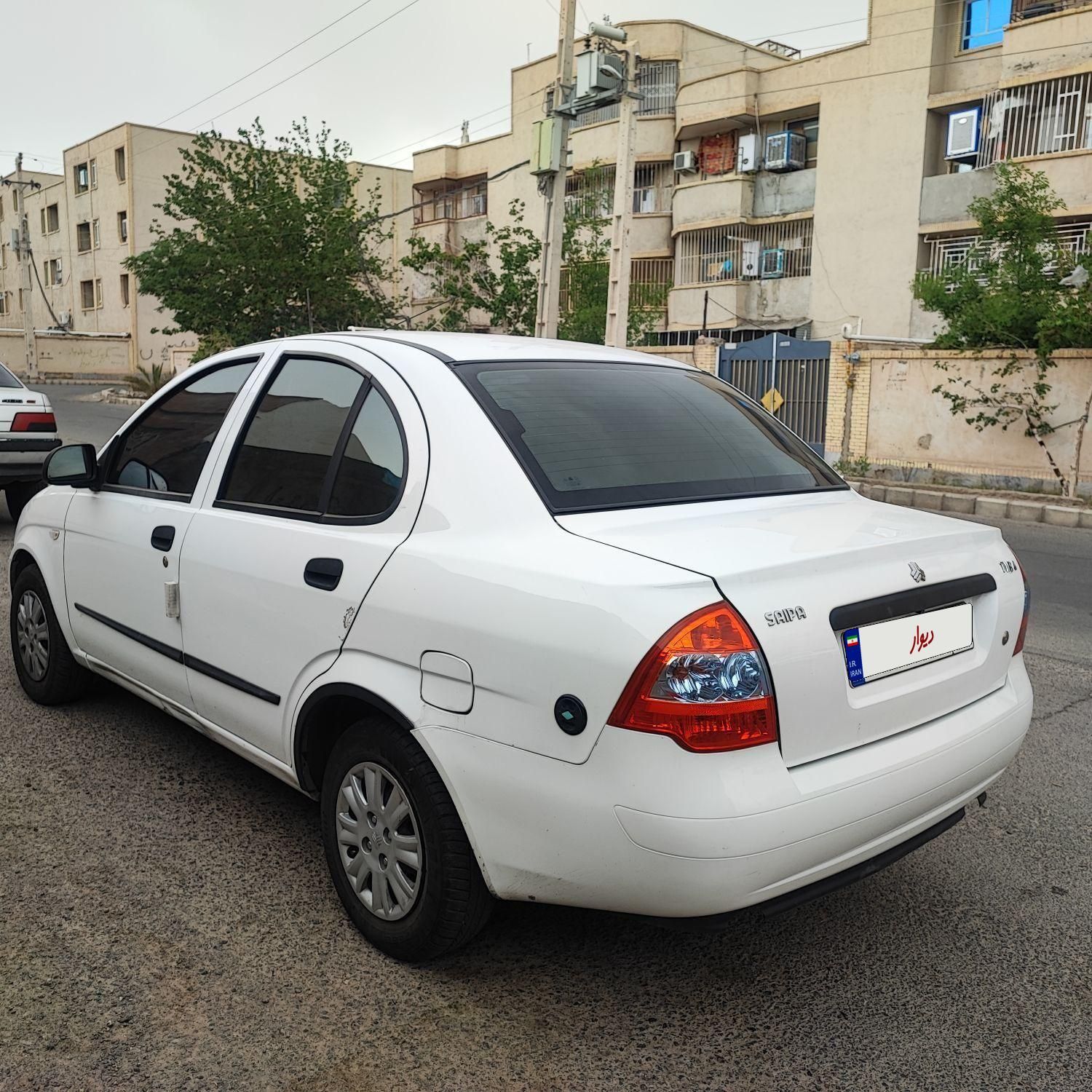 تیبا صندوق دار EX - 1396