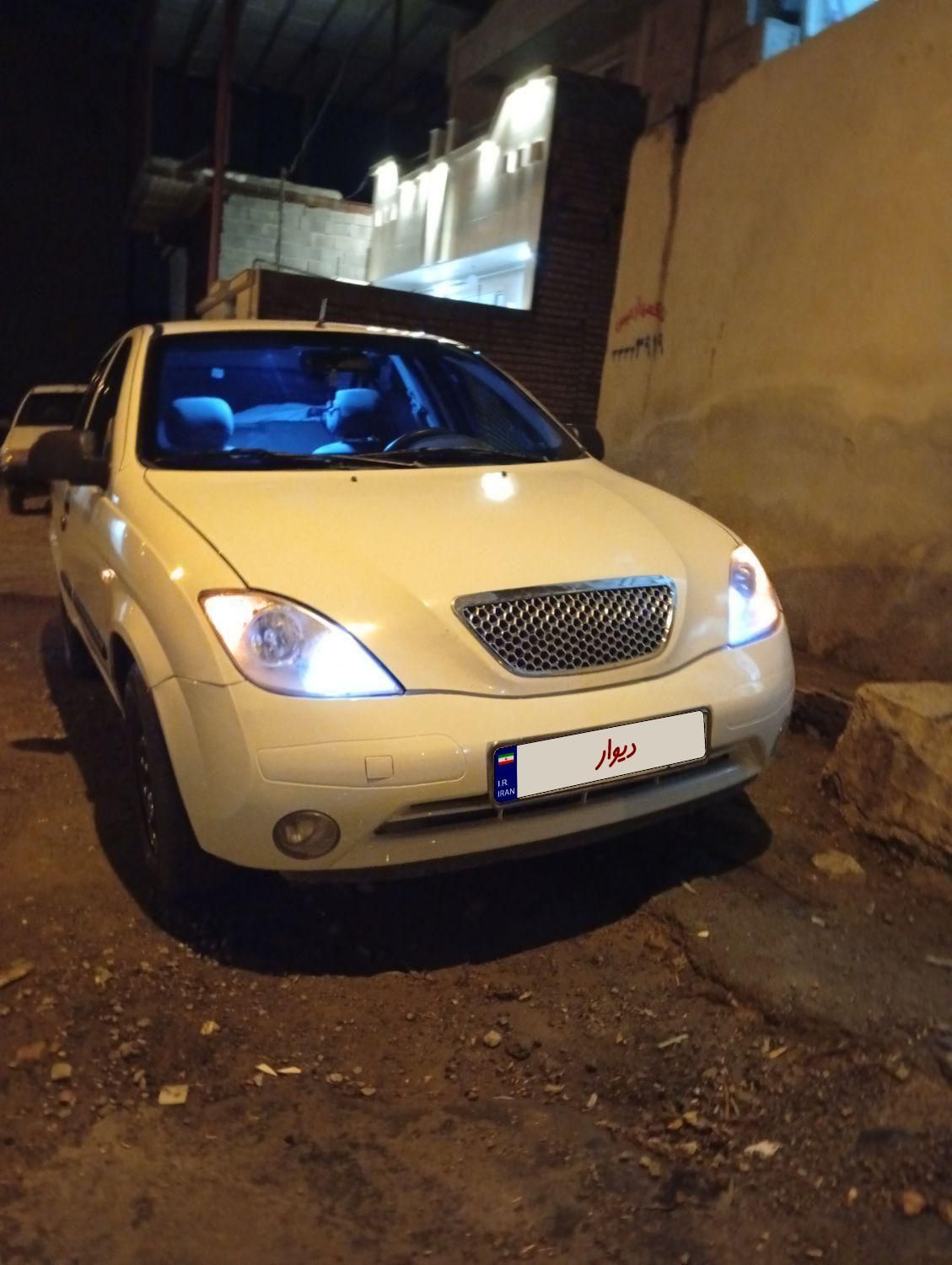 تیبا صندوق دار SX - 1391