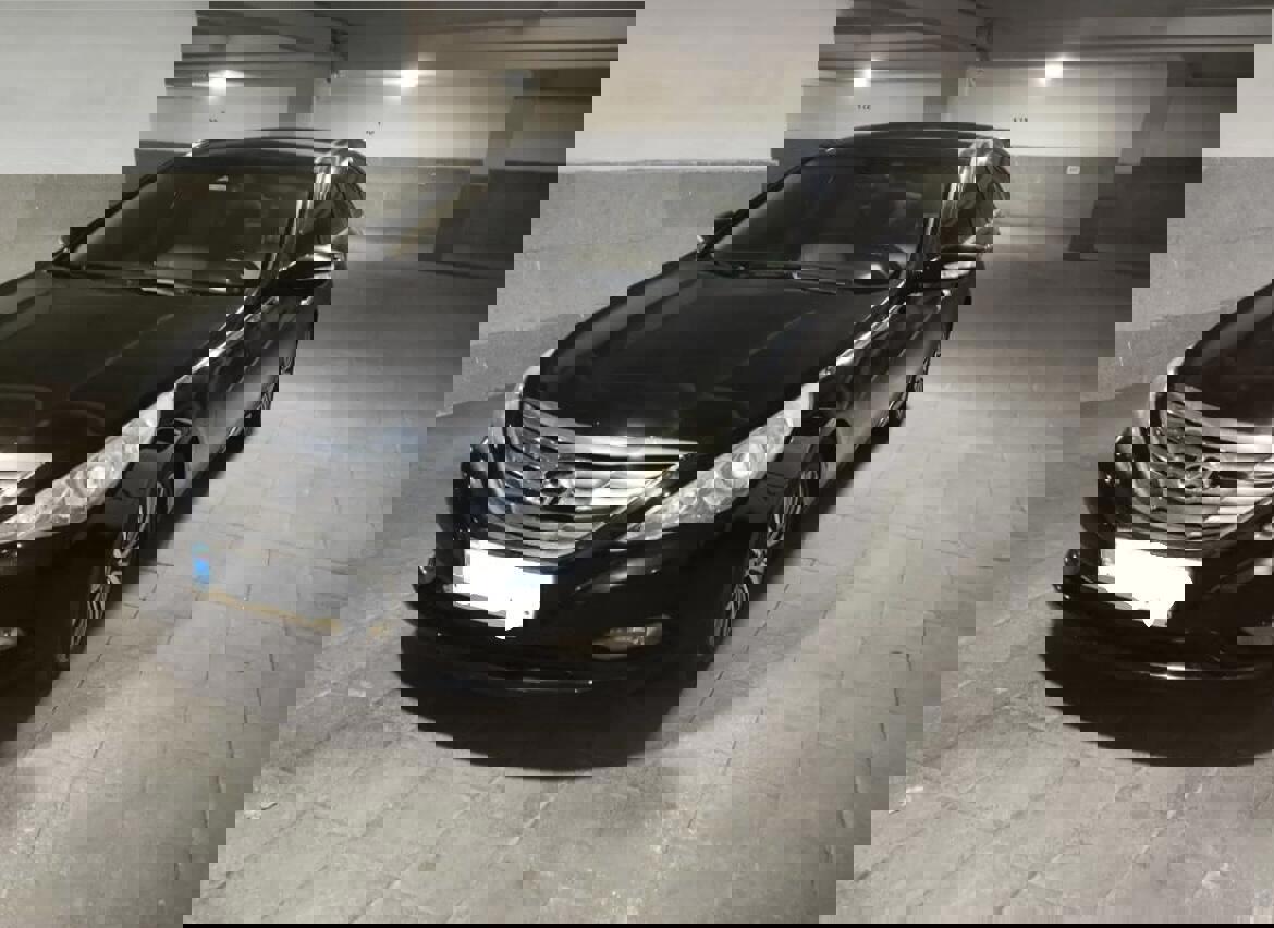 هیوندای سوناتا اتوماتیک NF 2400 - 2011