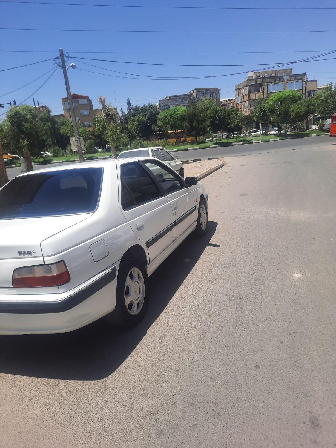 خودرو پژو، پارس آگهی ann_18089630