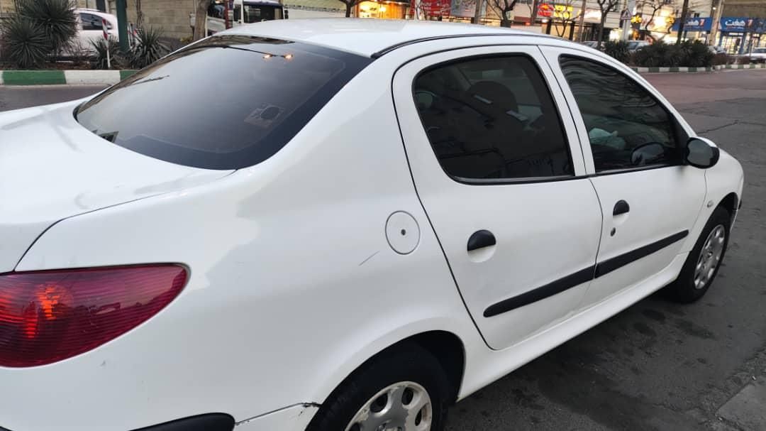 پژو 206 SD v1 - 1390