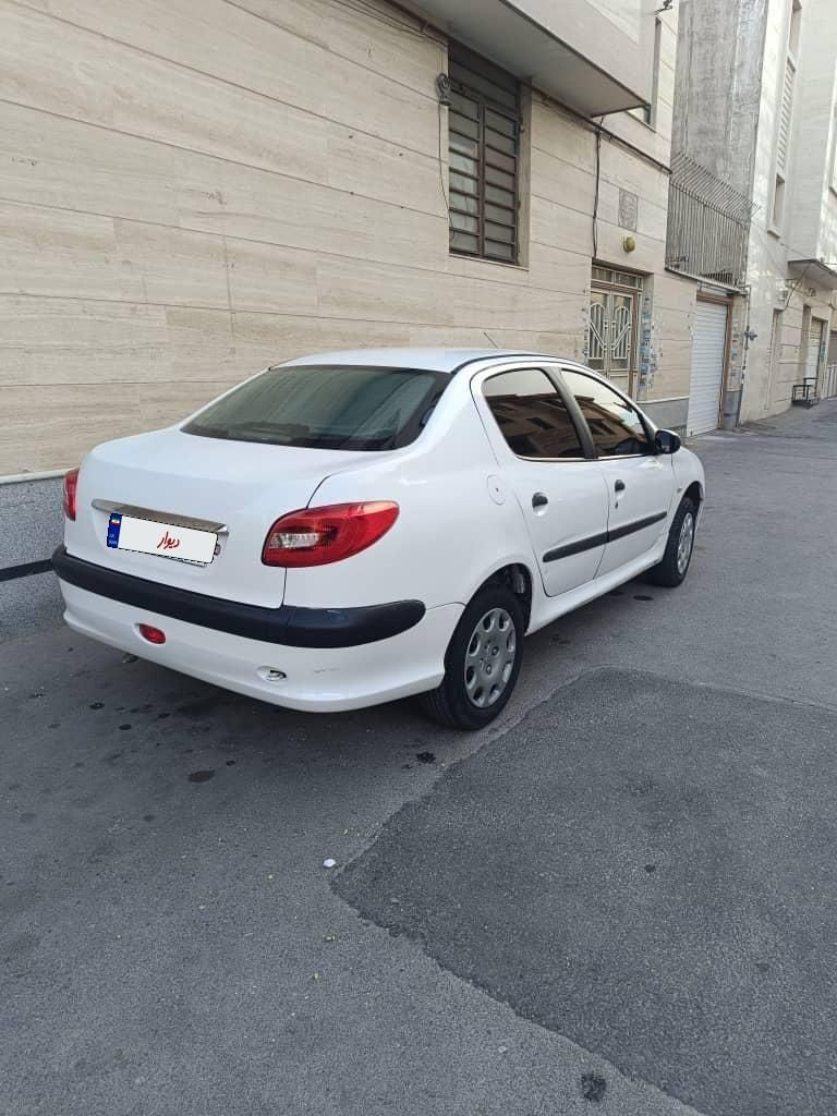 پژو 206 SD v1 - 1390
